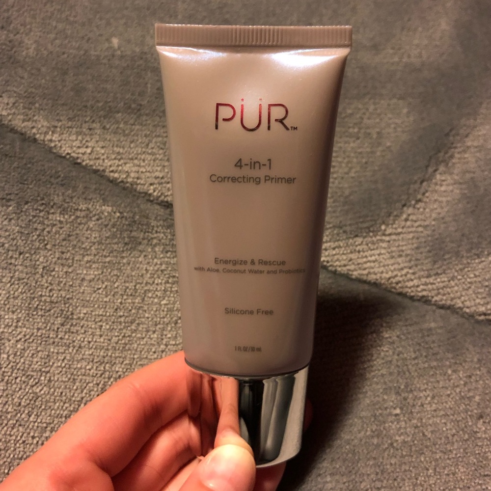 PÜR Cosmetics 4-in-1 Correcting Primer